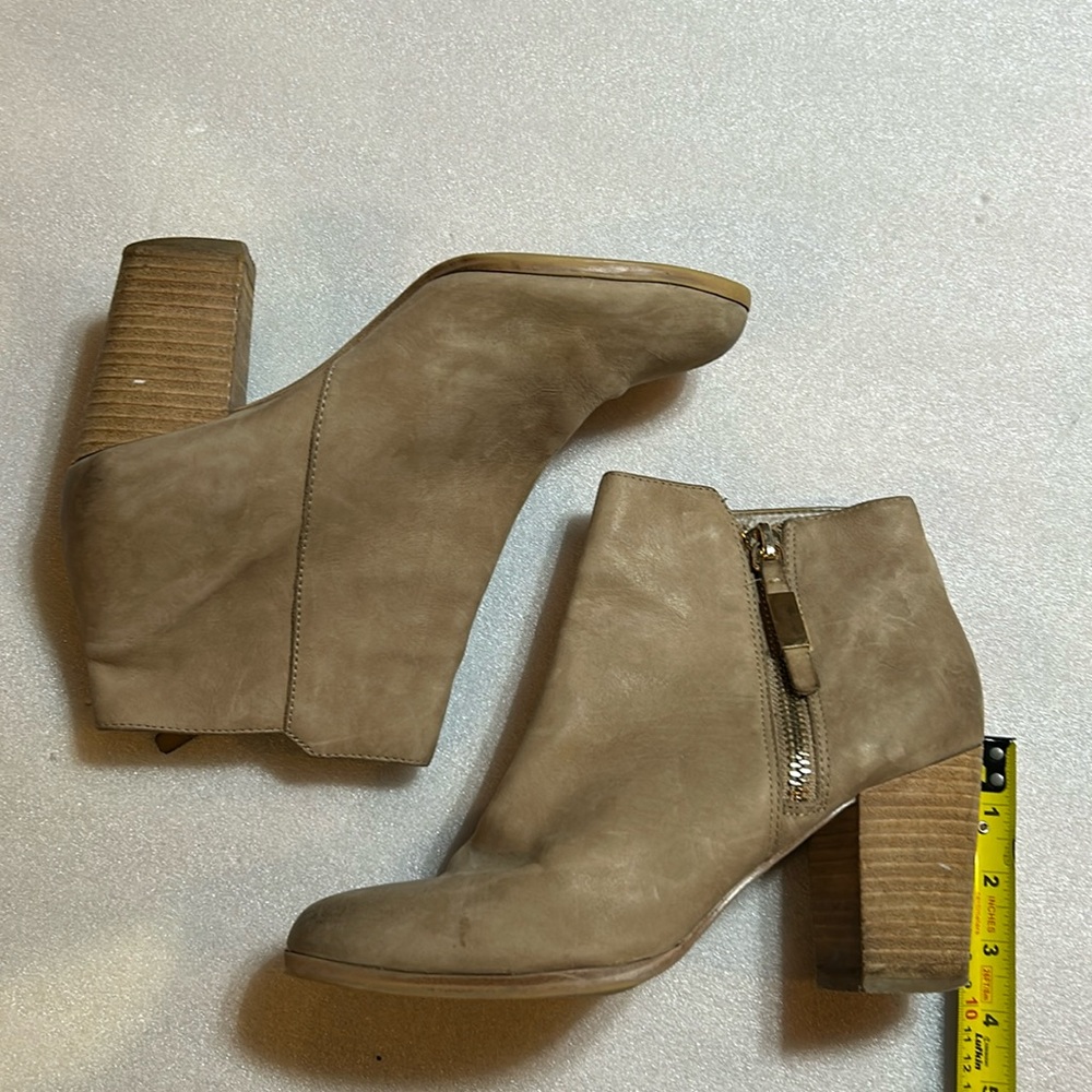 Aldo booties size 10